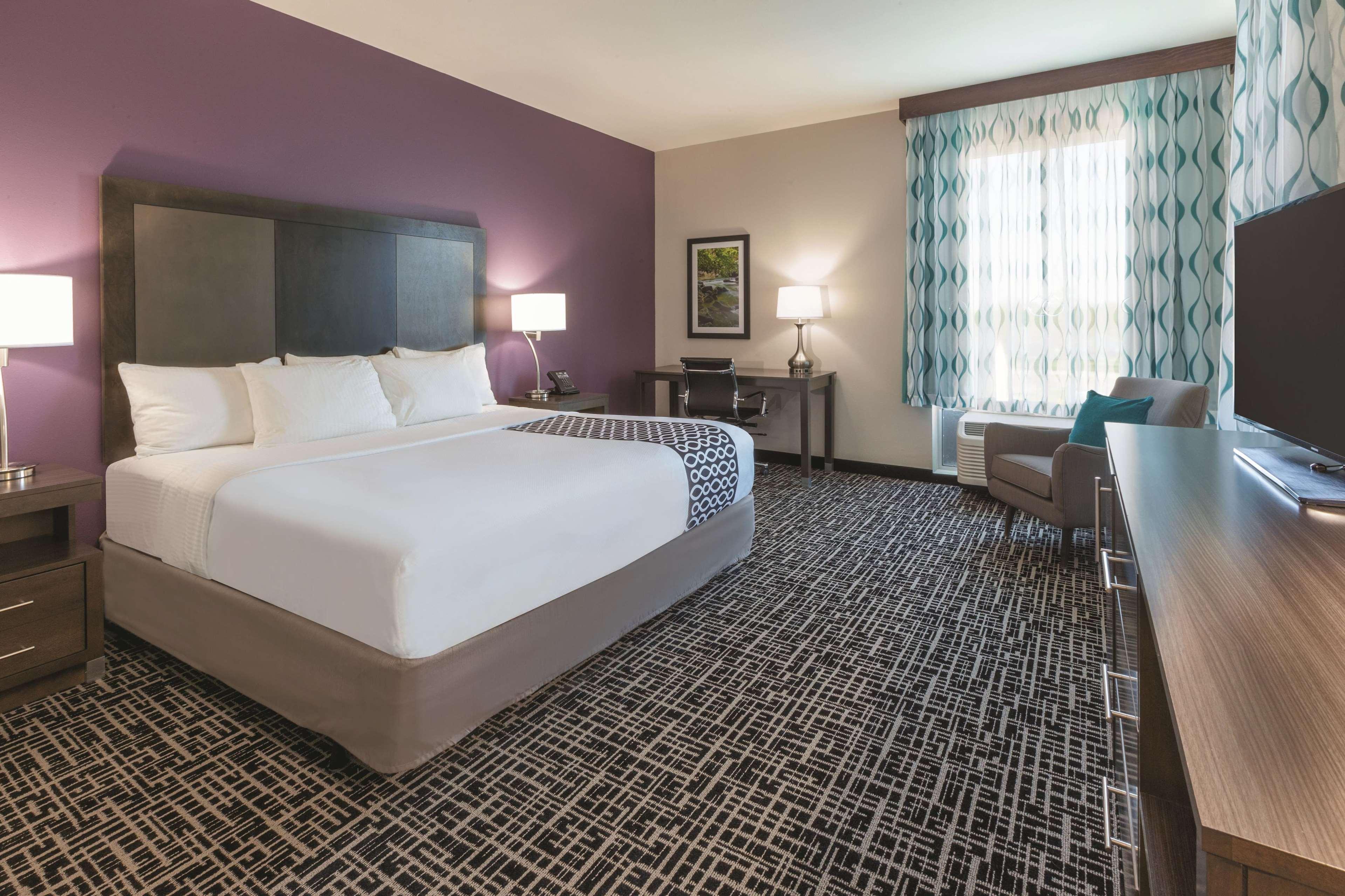 La Quinta by Wyndham Terre Haute Extérieur photo