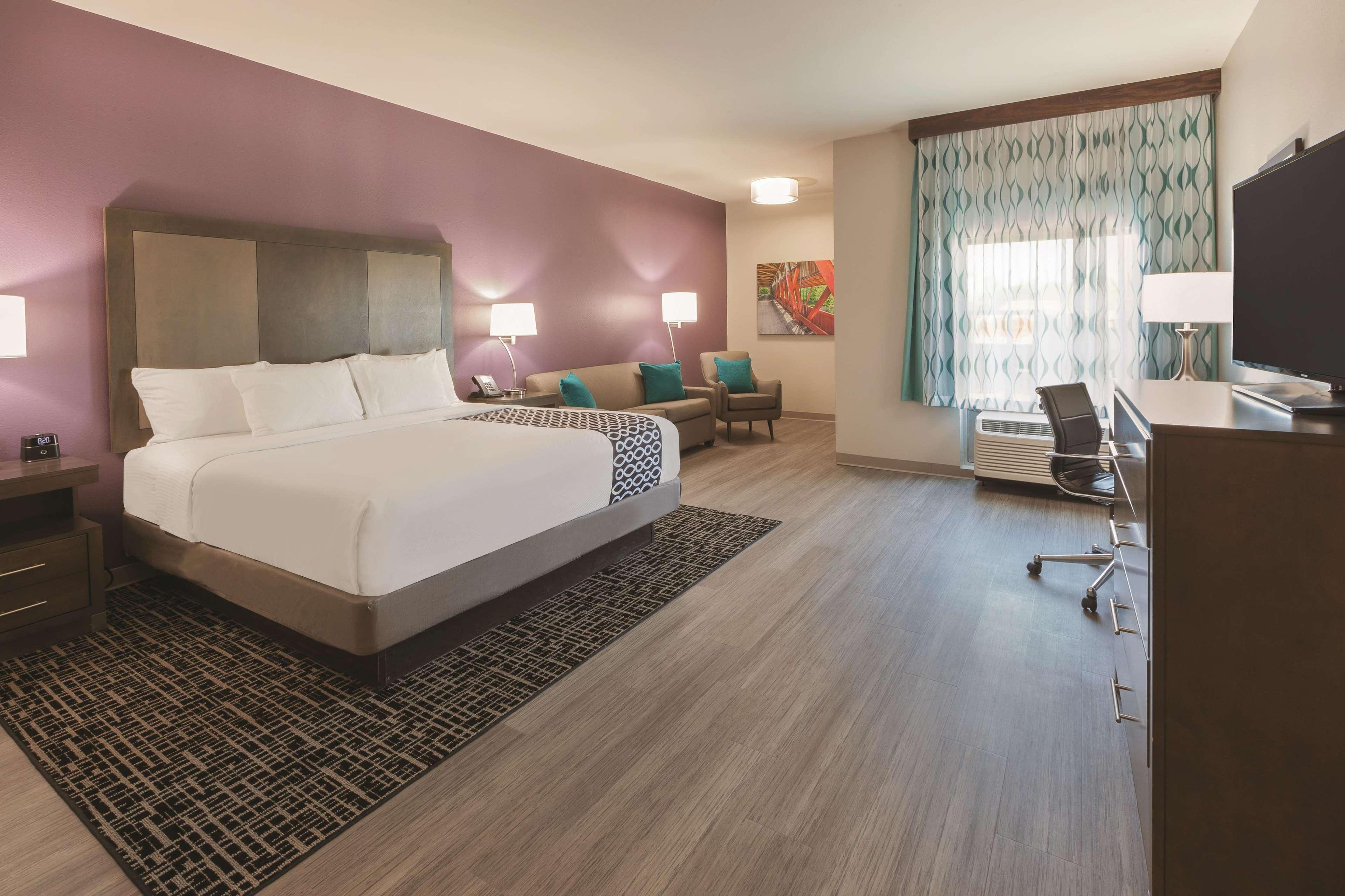 La Quinta by Wyndham Terre Haute Extérieur photo