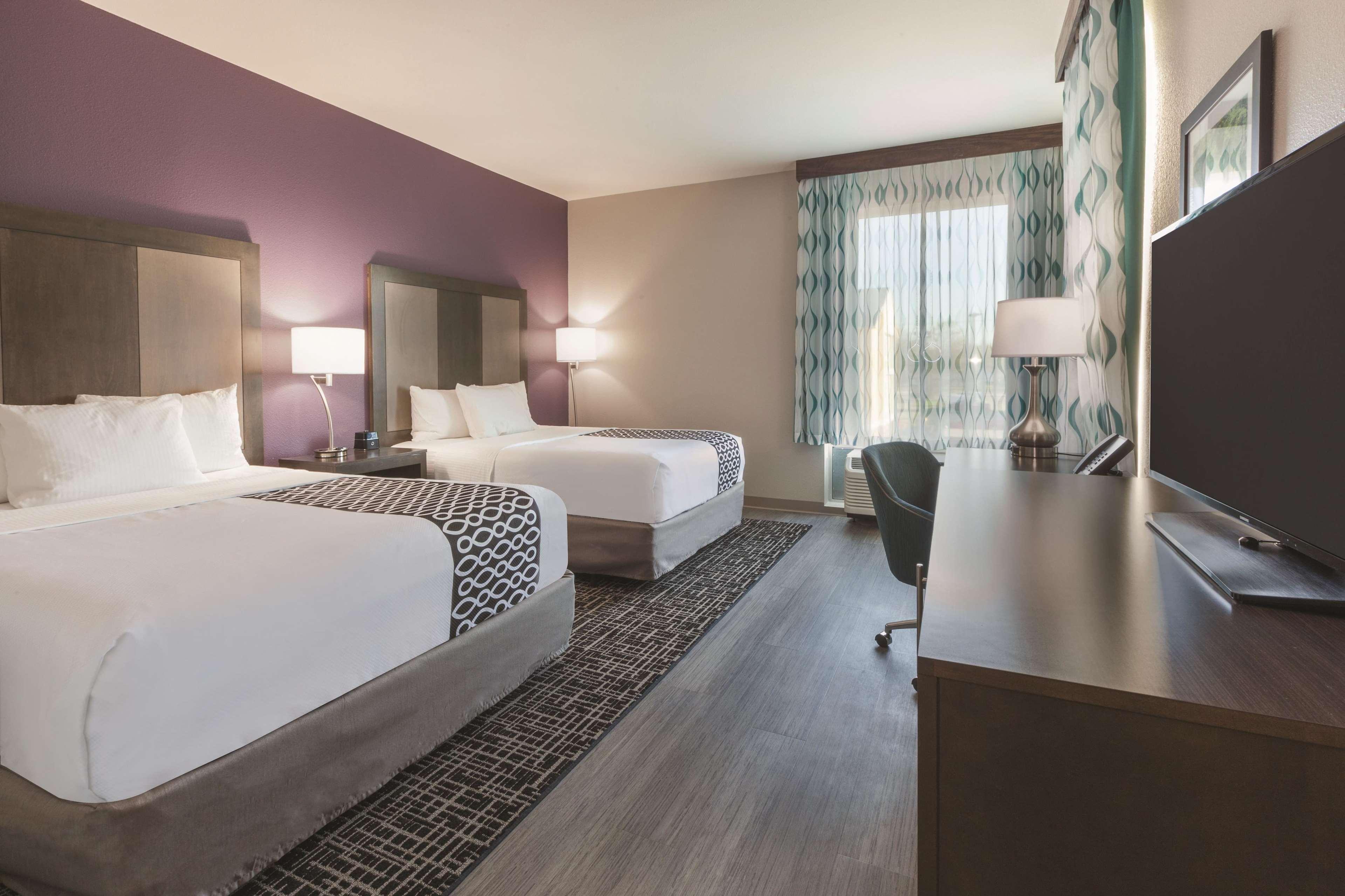 La Quinta by Wyndham Terre Haute Extérieur photo